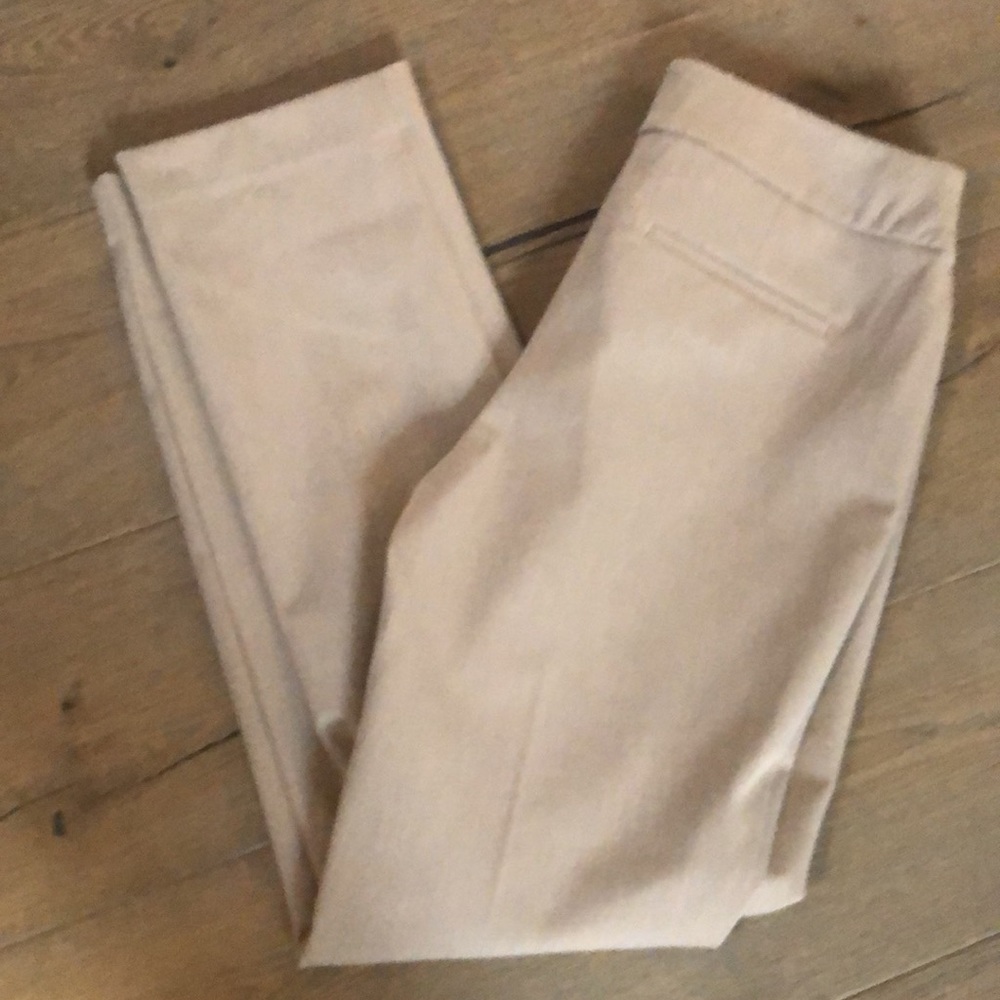 NWT Ann Taylor Factory beige slacks - Size 4